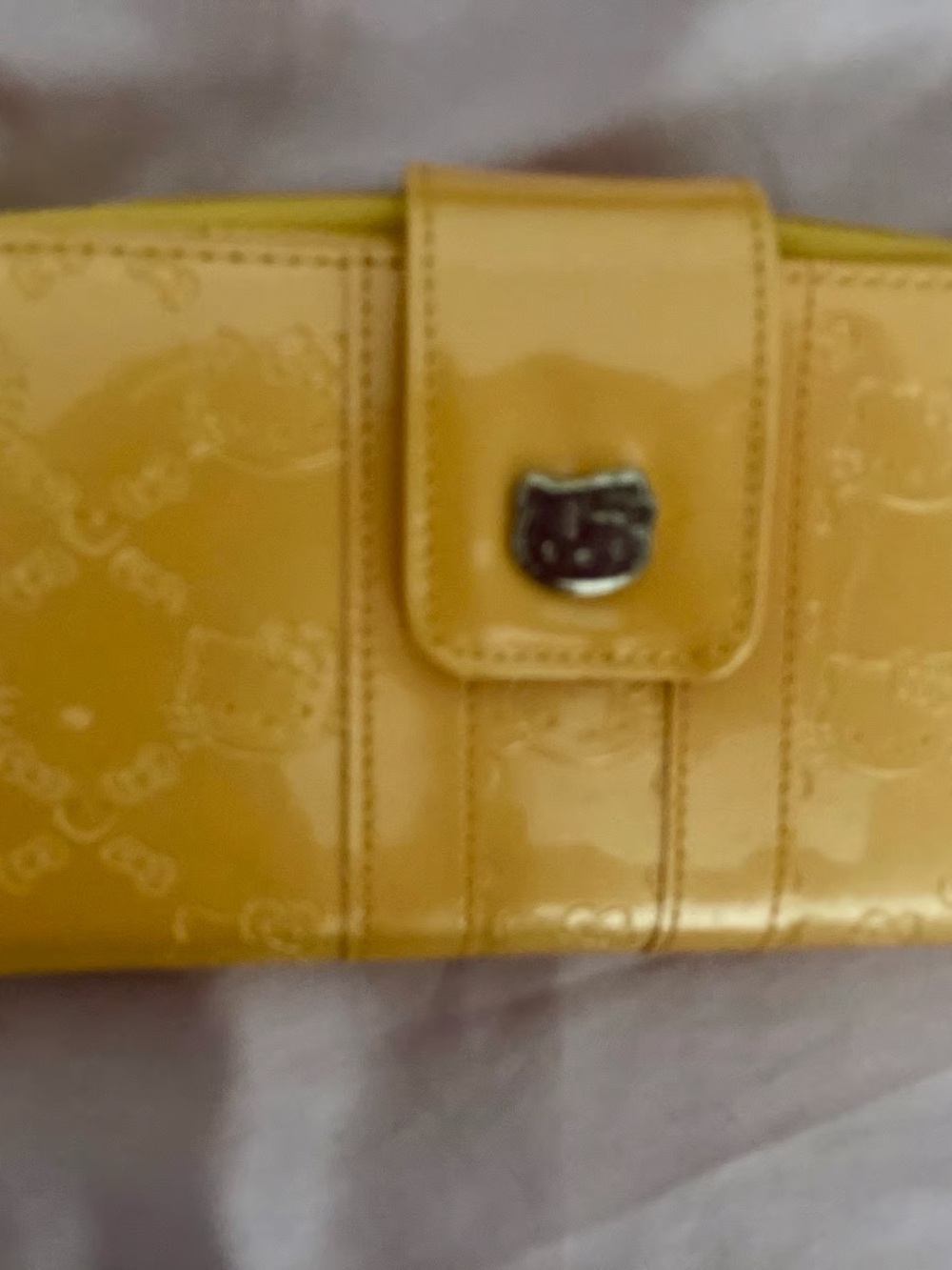 Vintage Loungefly Sanrio Hello Kitty Embossed Yellow Wallet Zip